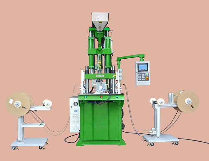 手機卡托注塑機、TYPE-C連接器注塑機，汽車(chē)精密連接器注塑機DRV4-85T全自動(dòng)化拉帶注塑機
